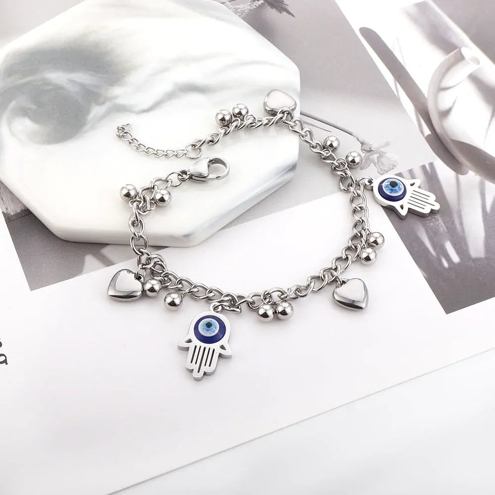 Hamsa Charm Bracelet 🧿
