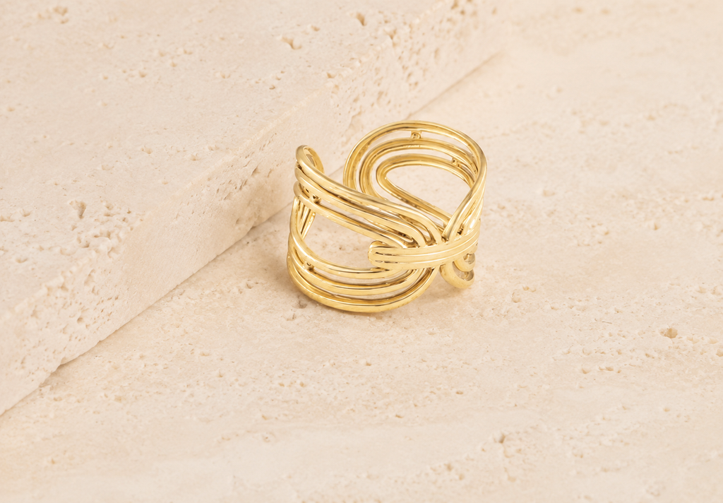 Entwined Glow Ring